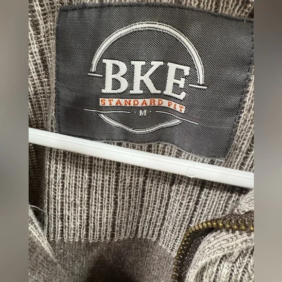 BKE Channel Sweater - Picture 8 of 8